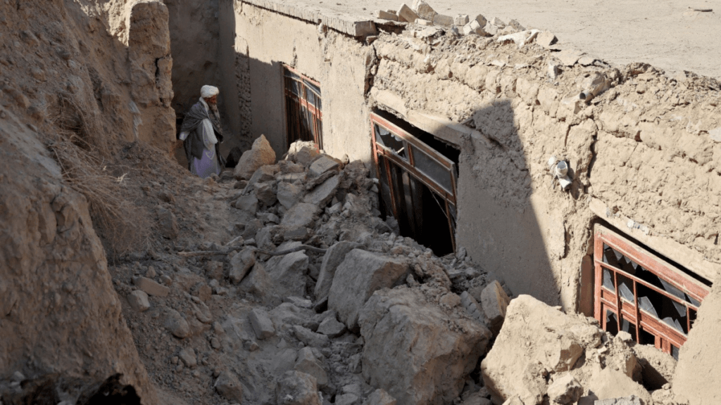 पाकिस्तान ने अफगानिस्तान में किए हवाई हमले, आतंकी ठिकानों को बनाया निशाना, TTP के 7 कैंप तबाह